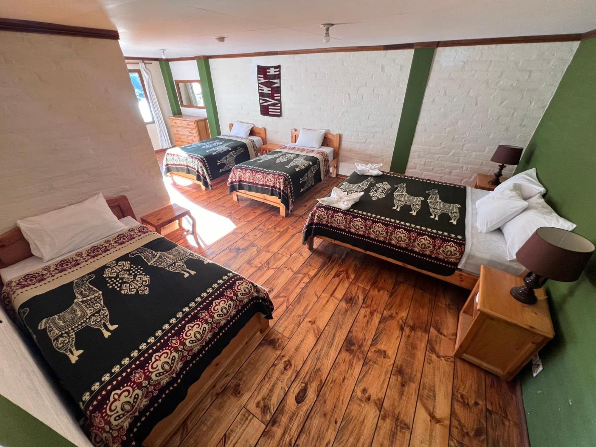 La Casa Verde Eco Guest House Banos  Room photo