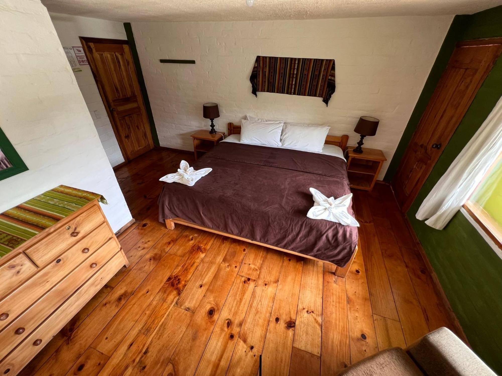 La Casa Verde Eco Guest House Banos  Room photo