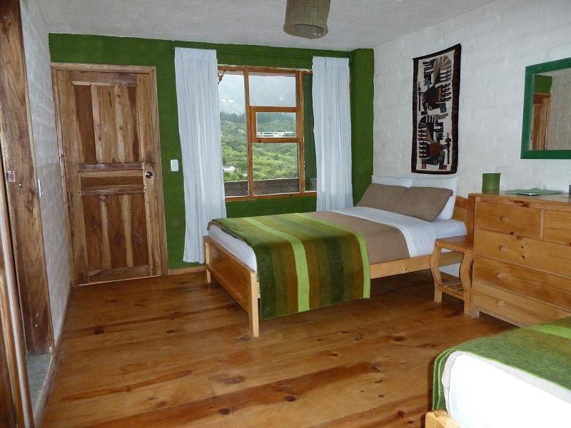 La Casa Verde Eco Guest House Banos  Room photo